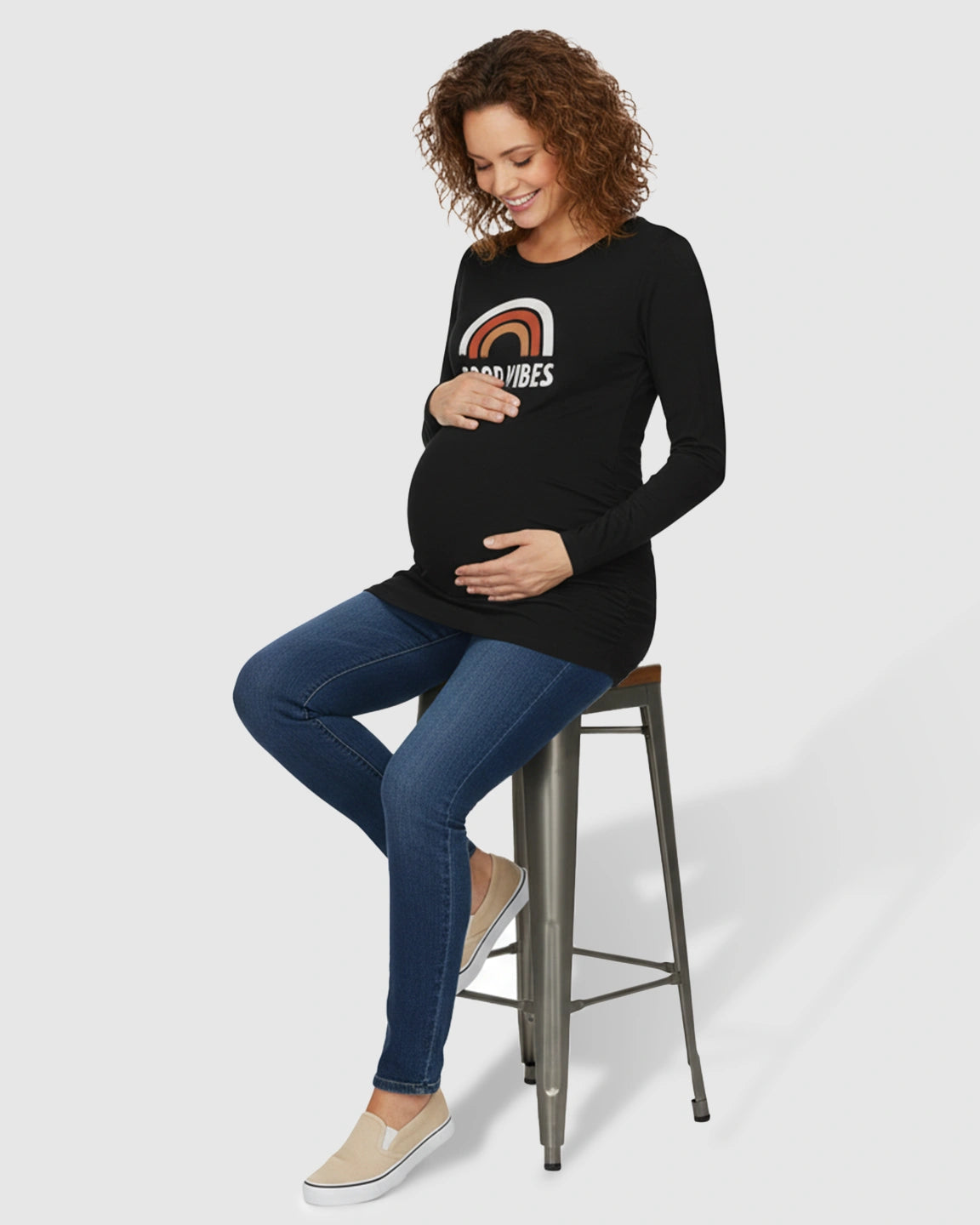 Side Ruched Round Neck Long Sleeve Maternity Top