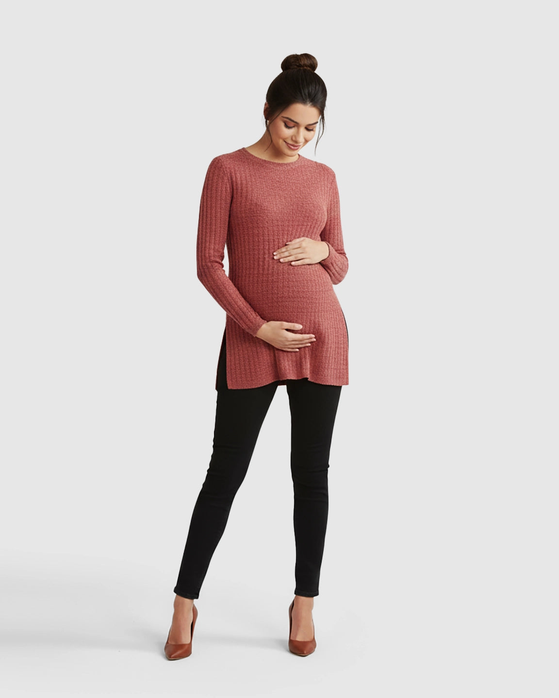 Ribbed Knit Side-Slit Long Sleeve Maternity Top