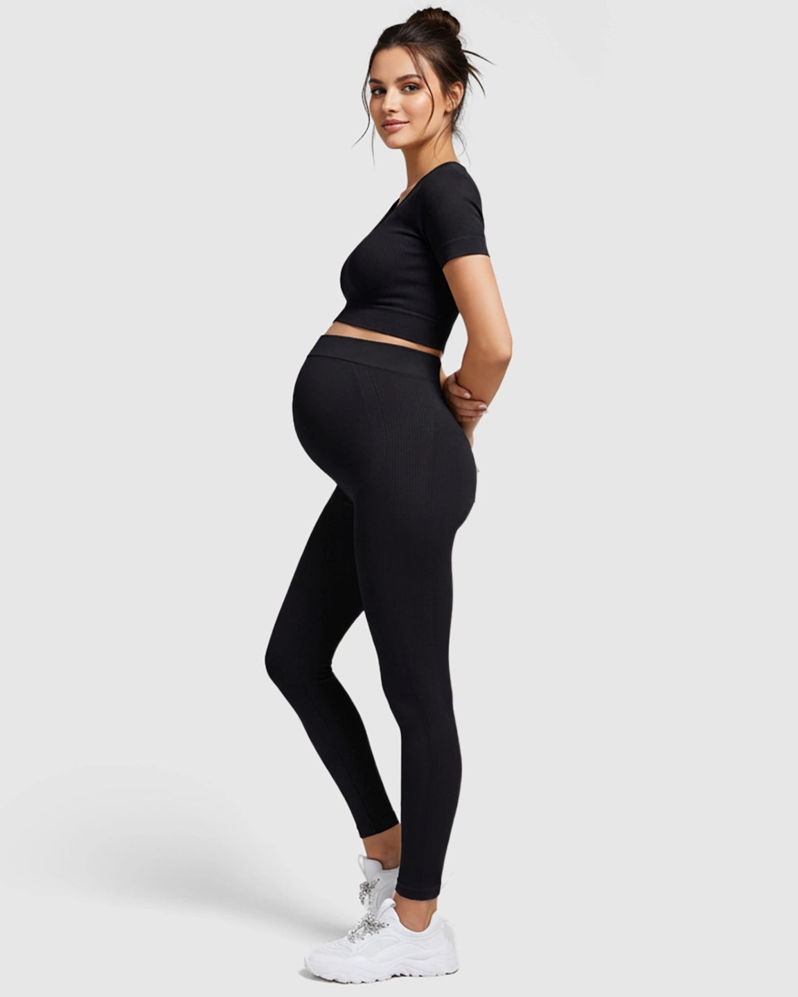 Nylon Stretch Comfort Fit Maternity Activewear Set
