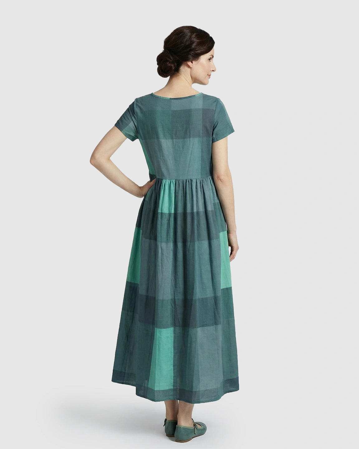 Plaid Flowy Maternity Maxi Dress