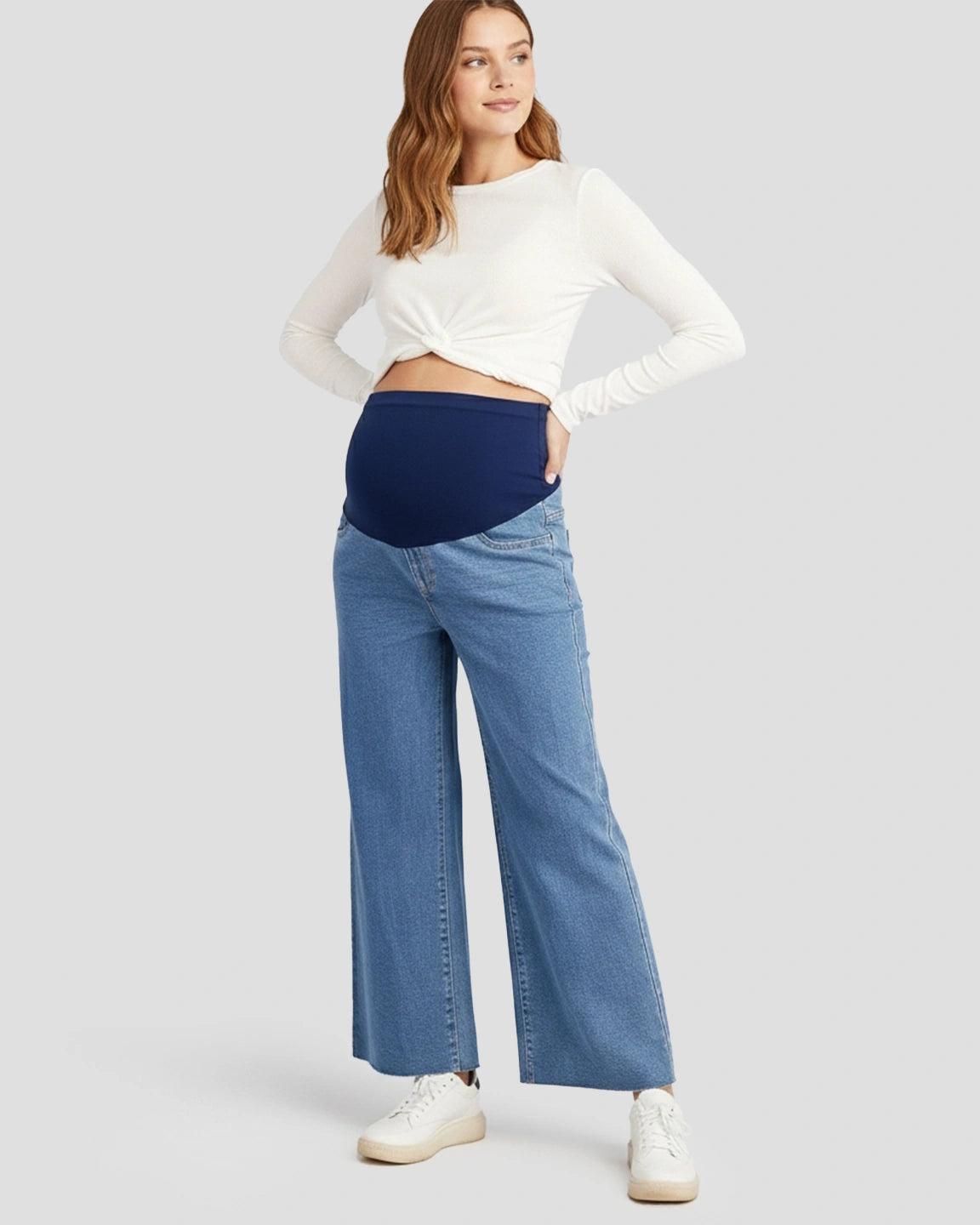 Raw Hem Loose Straight-Leg Maternity Jeans with Tummy Support