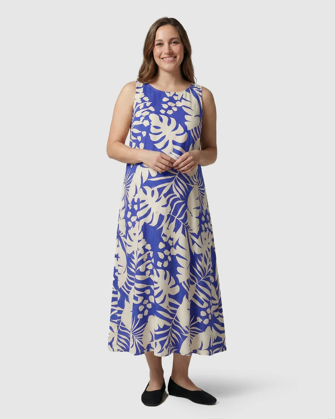 Tropical-Print Sleeveless Maternity Dress