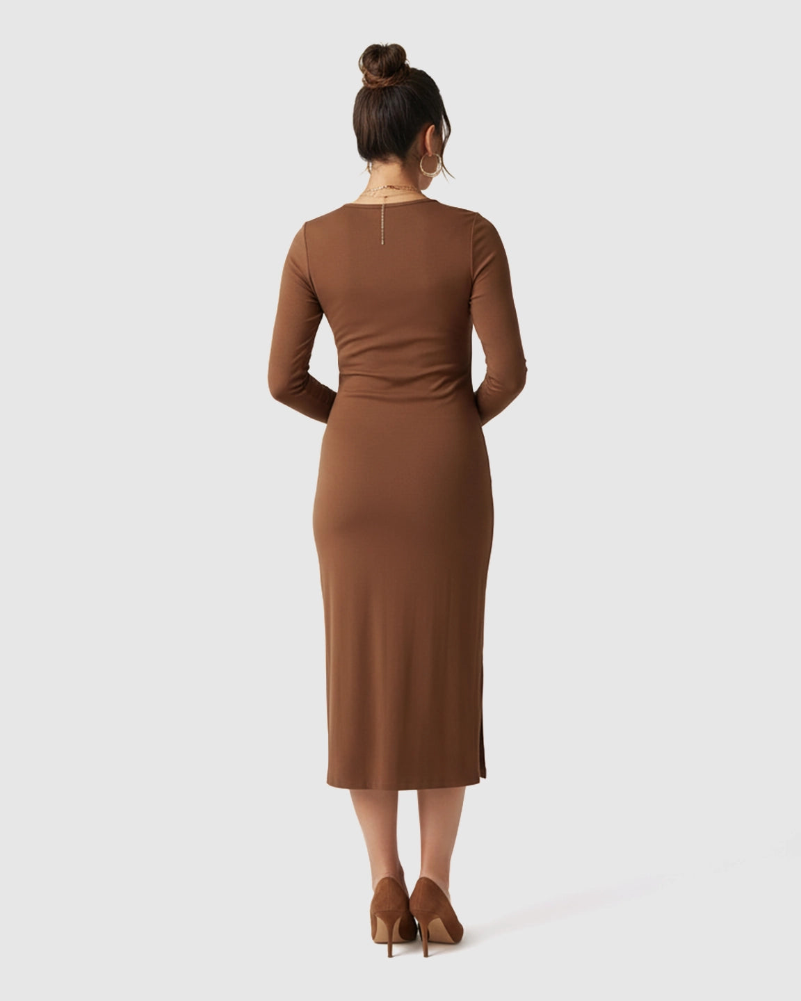 Ribbed Knit Long-Sleeve Maternity Midi Dress
