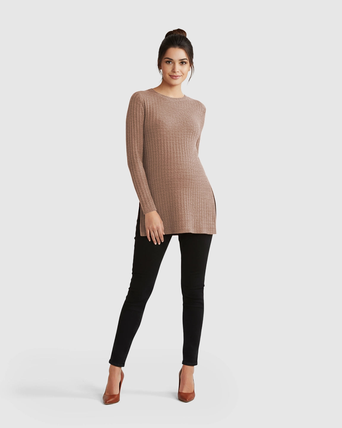 Ribbed Knit Side-Slit Long Sleeve Maternity Top