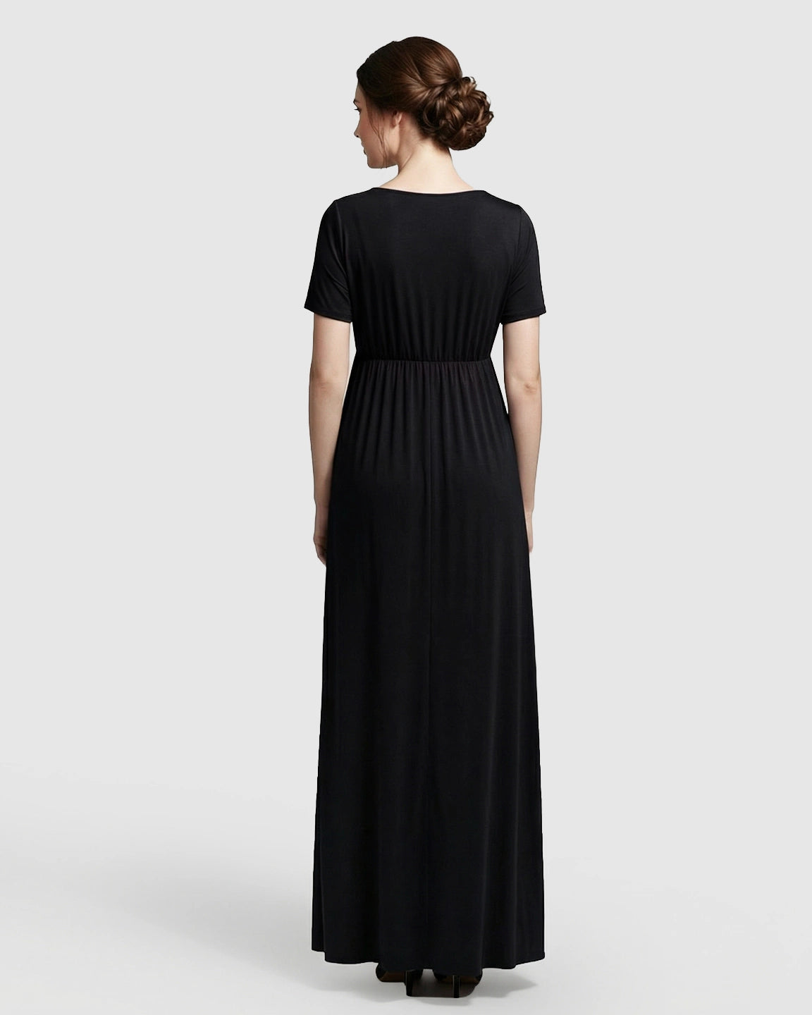 Crossover V-Neck Flowy Silhouette Maternity Maxi Dress