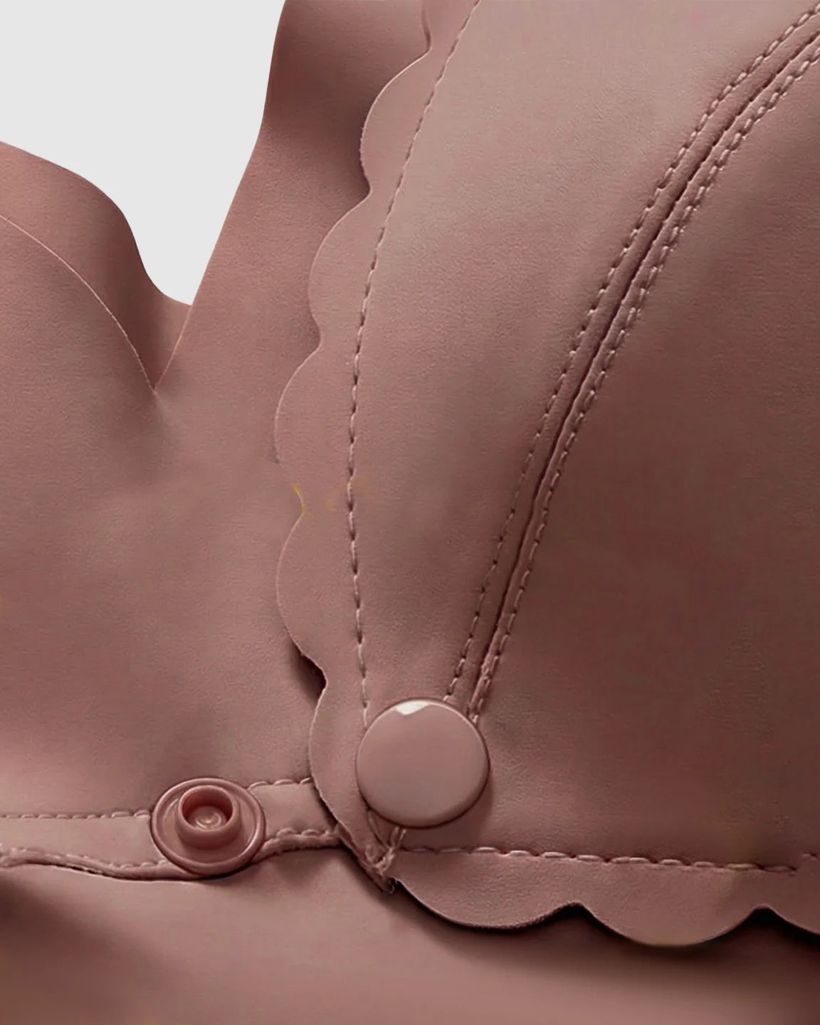 Scalloped V-Neck Contrast Trim Nursing Bra