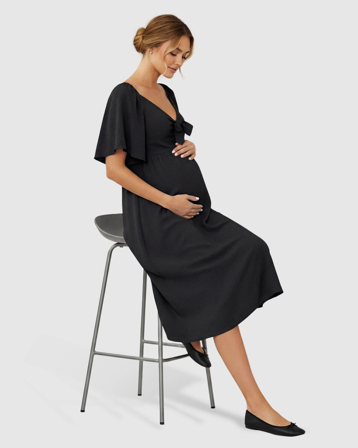 Tie-Knot Front Swing Silhouette Maternity Midi Dress