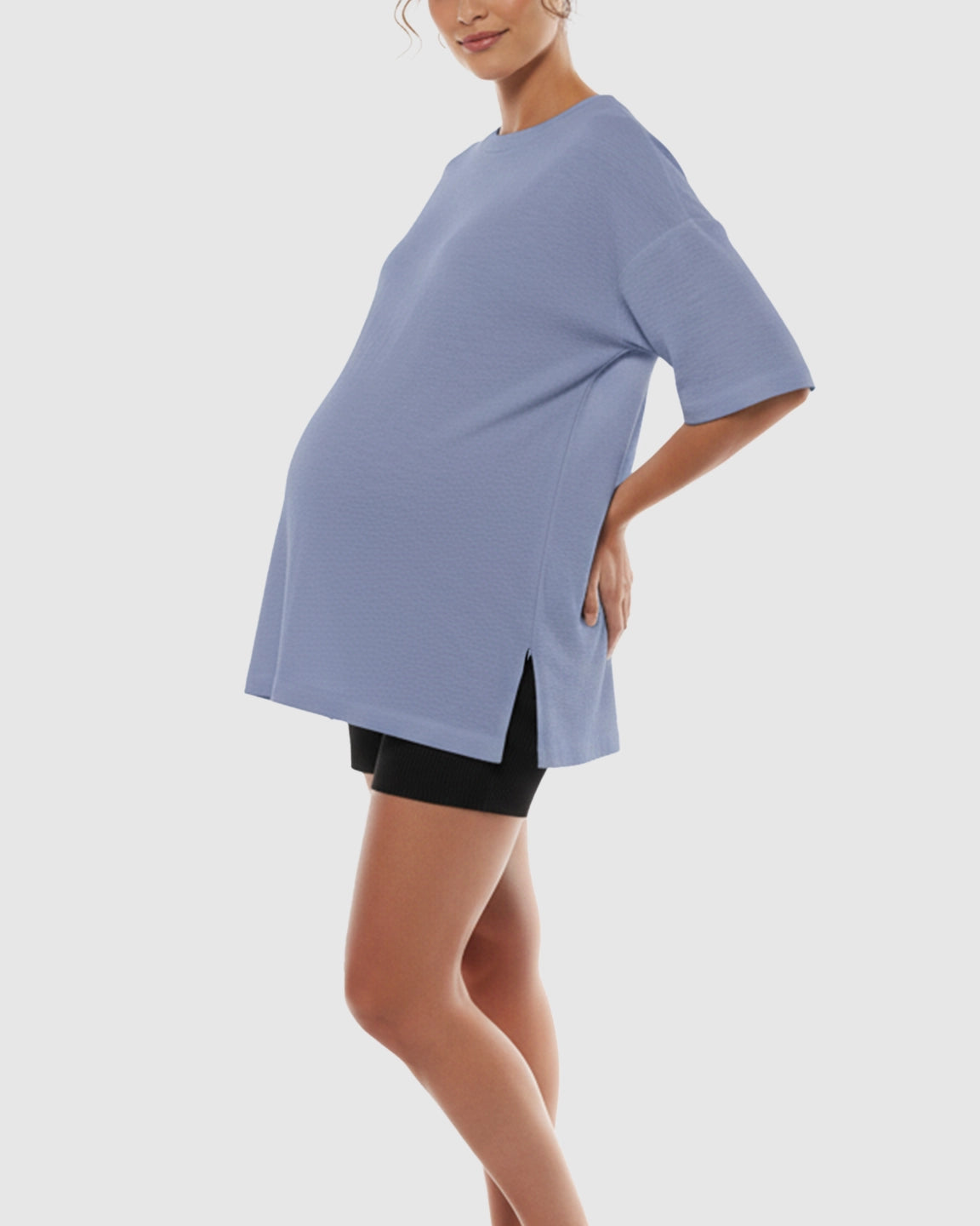 Side Slits Relaxed Maternity T-Shirt