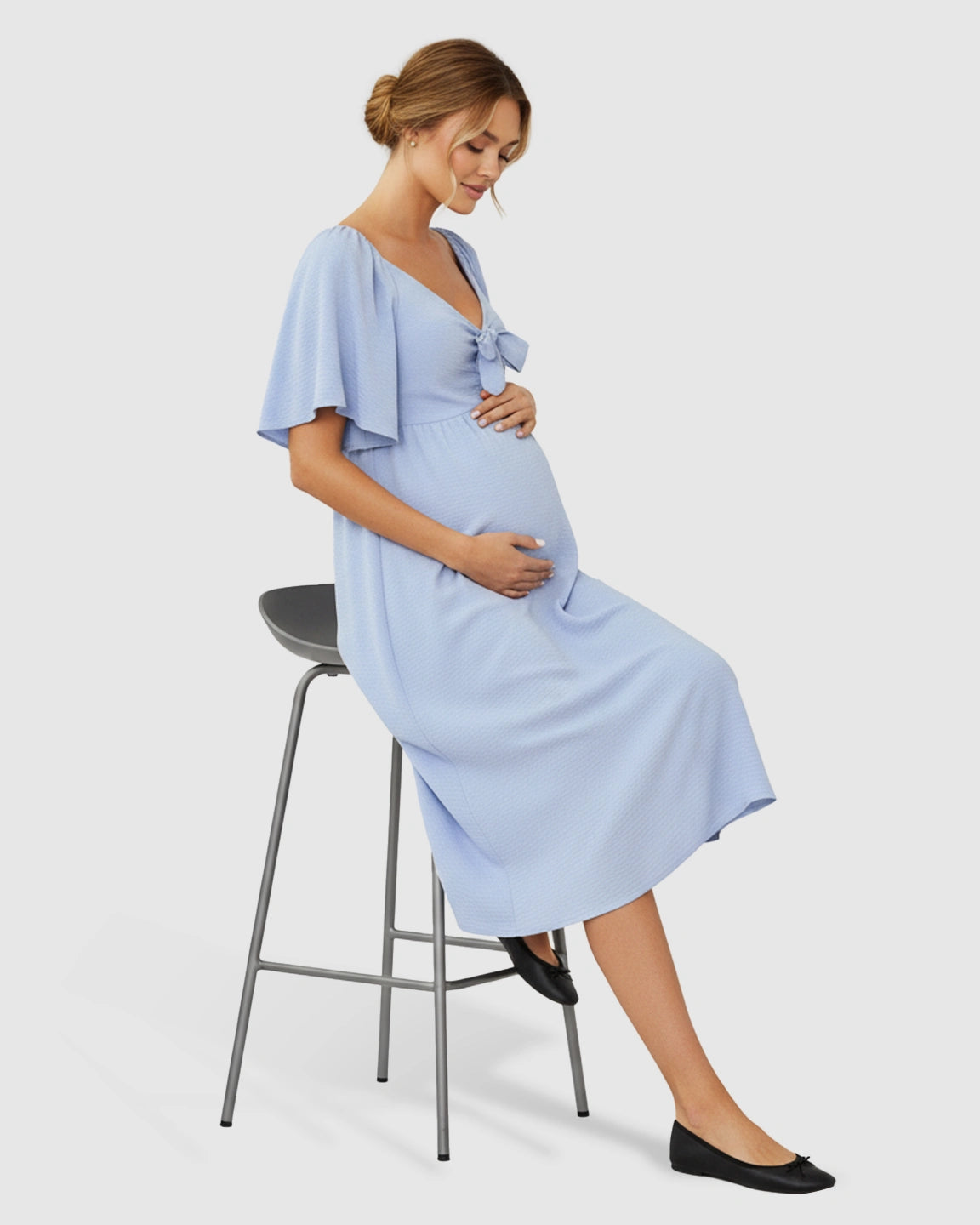 Tie-Knot Front Swing Silhouette Maternity Midi Dress