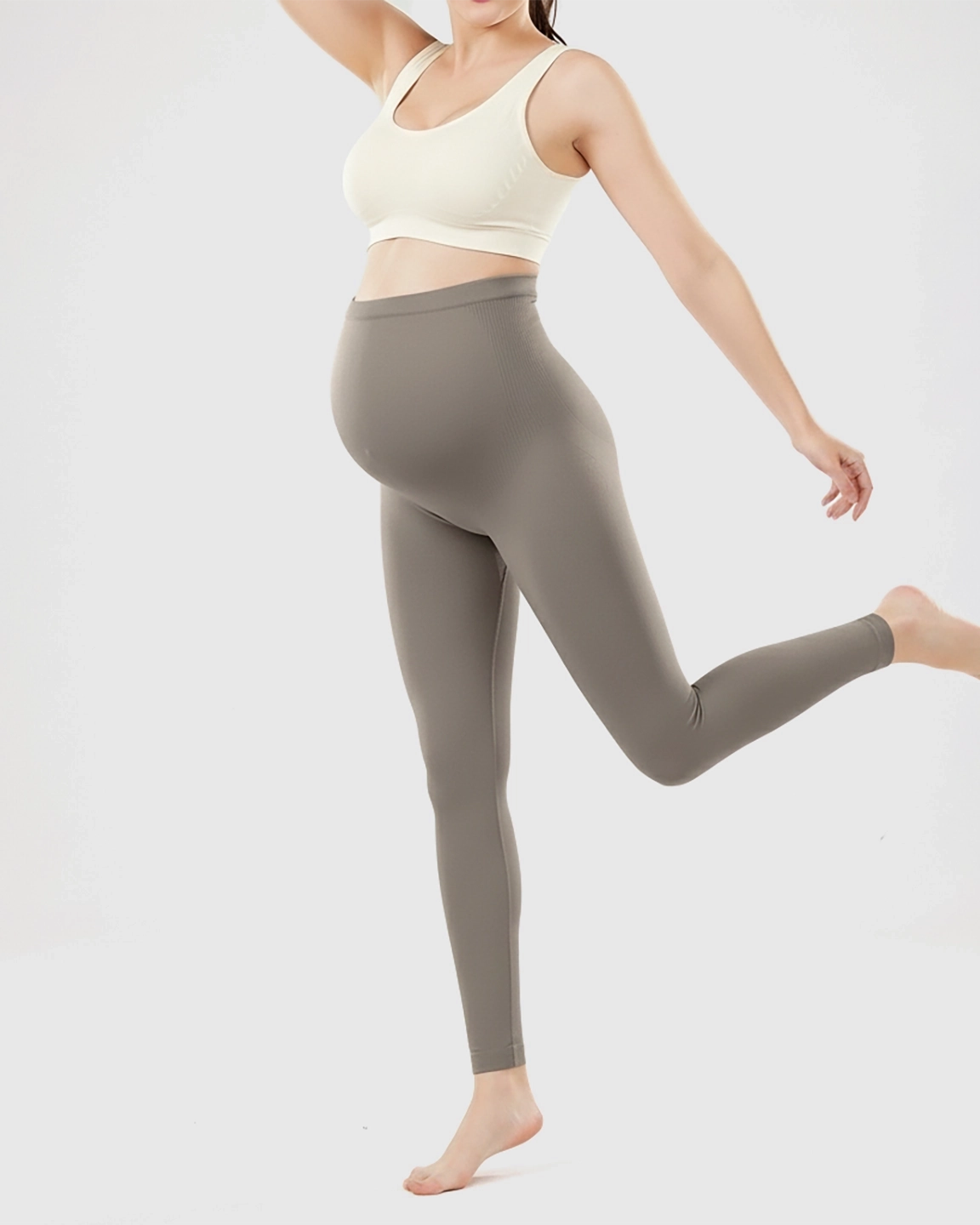 Olivra Seamless High-Waist Maternity Leggings